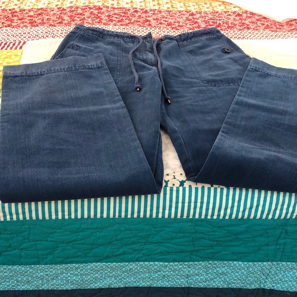 Lauren Ralph Lauren navy denim pants with large front and back pockets.